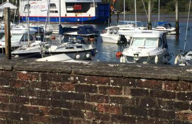 Annexe in lymington with private use of hot tub - Foto 22