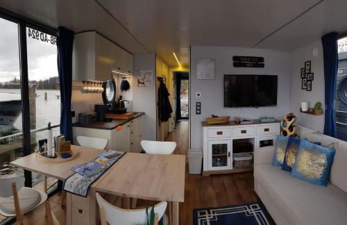 Wasserapartment Cityport - Schwimmende Ferienwohnung - Foto 26