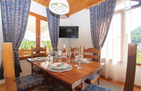 Stunning Home In Grscica With Kitchen - Photo 12