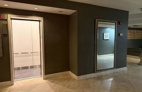 Large Studio Apartment Best Location in South Beach! - Foto 21