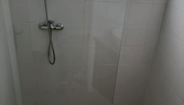 MAISON DE VACANCES - Foto 4, Shower