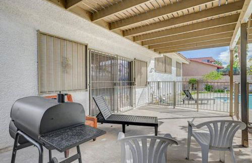 New Poolside Paradise in Vegas with BBQ and Games - Foto 37