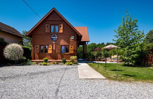 Four-Bedroom Holiday Home In Velika Buna - Foto 10