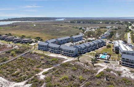 Beach Paradise & Pools - Oceanfront on Harbor Island - Foto 39