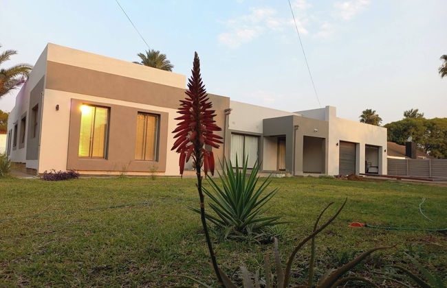 Comfortable and Luxurious Stay - Foto 24