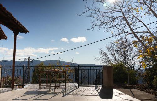 Boutique Arachova Retreat - Peaceful Mountain View - Foto 15