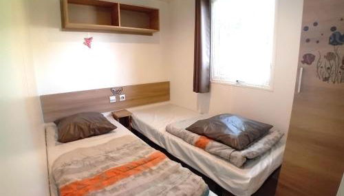 Mobile Home - Sleeps 6 - Parking - Family Pools - Foto 3