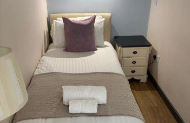 The Workshop - Photo 55