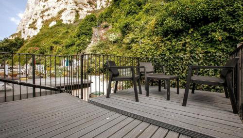 Stylish 2BD Family Hideaway in Dover - Foto 4