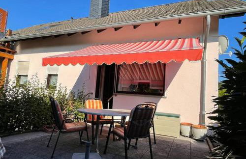 Ferienwohnung Leuchtbergblick mit Terrasse und PKW Stellplatz - Foto 10