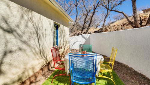 Peaceful and Historic Home in Patagonia! - Photo 2