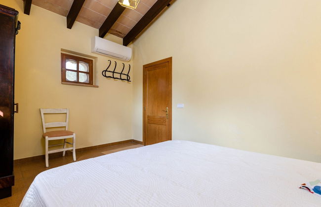 Nice Villa With Private Pool - Photo 4