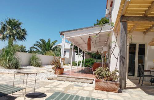 LE SORELLE Sea front -villa whit private pool - Foto 8
