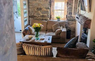 Brynglas Cottage with Hot Tub, Anglesey. - Foto 20