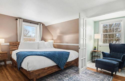 3-Bedroom House Near Notre Dame with Parking - Foto 15