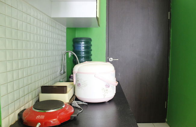 Compact Studio Room The Jarrdin Cihampelas Apartment - Photo 11