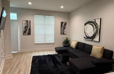 Hollywood House Of Luxe Deep Ellum - Photo 13