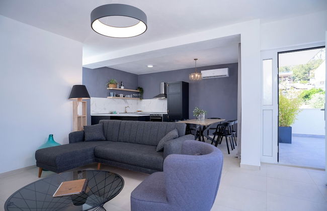 Exclusive Seafront Suites with hot tub - Foto 17