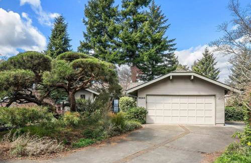 Family Retreat w Lake & Mt & City View Gym MI - Foto 6