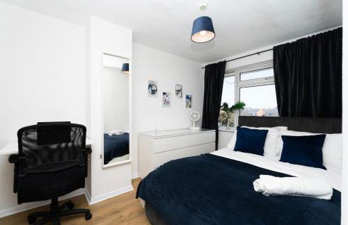 Homely Hornchurch - 5 Bed House - Foto 21