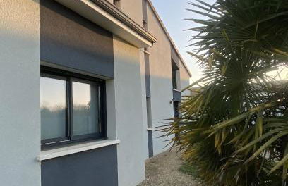 EMLAVIE - Maison familiale OU Loft SPA - à 3km Futuroscope - Foto 6