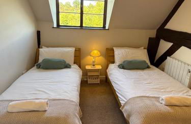 Bewdley River Cottage - Free private gated parking for 2 cars - River front location - Foto 20