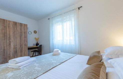 Nice Home In Sestanovac With Kitchen - Foto 68