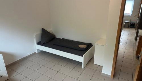 3 Schlafzimmer, Wohnzimmer, Küche, Bad, Terrasse, Parkplatz - Foto 3