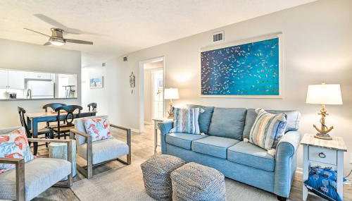 Oceanfront Condo with Furnished Deck and Views! - Foto 3