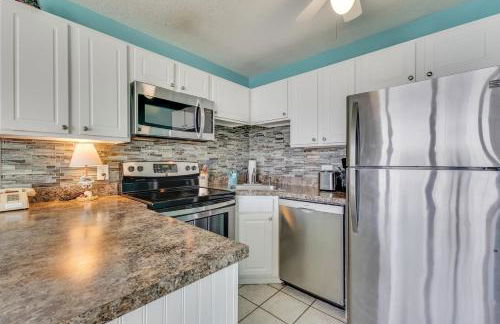 0402 Modern Greece condo - Photo 4