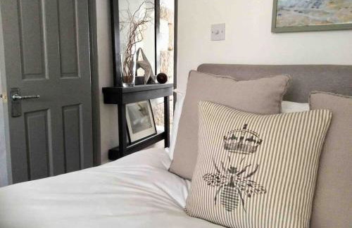 The Old Stores, Luxury beach side selfcatered holiday cottage above the beach - Foto 26