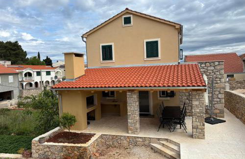 Villa Lali - Modern Villa near the sea in Lukoran - Foto 1