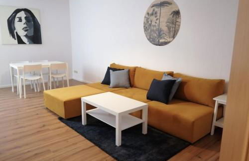 Neu eingerichtete Altbauwohnung mit Herz - Foto 1