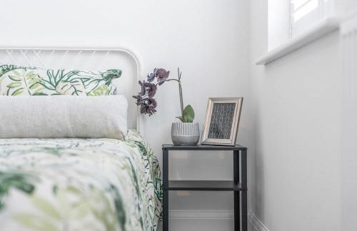 #53 Stylish 4 Bed Home 2 Full 1 Half Bath Free Parking - Foto 10