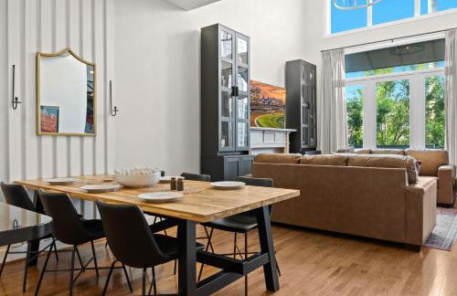 Exquisite Condo with Views in Trendy NuLu District - Foto 23