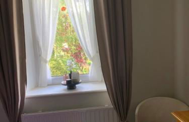 Brittany Countryside Retreat 3 Bedrooms Sleeps 6 Pet Friendly Heated Swimming Pool Free Wifi - Foto 16