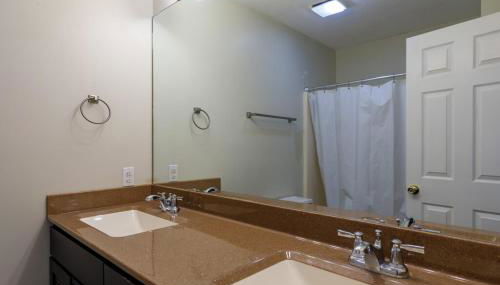 Cozy Retreat 3bdrm 2bath house with deck - Foto 4