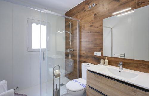 Comeback HOTEL CALIFORNIA - Foto 16