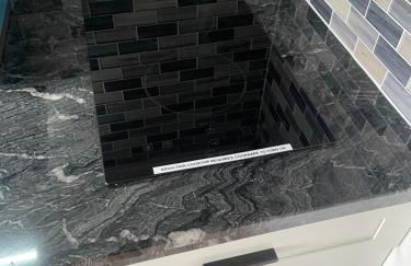 Contemporary Ocean View Suite - Heart of Waikiki! - Foto 38