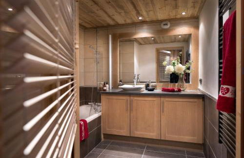 CGH Résidence Boutique Les Chalets De Laÿssia - Photo 17