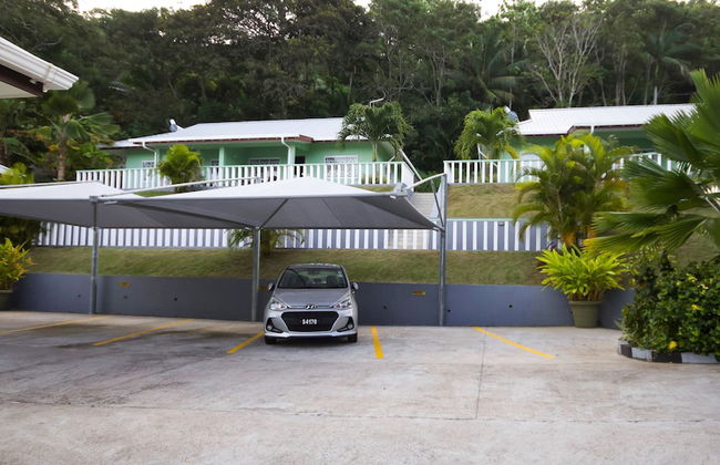 Surfers Self-Catering Chalets - Photo 22