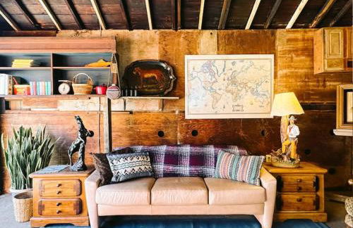 Peaceful 1BR Suite, Yurt and Barn in Cypress Park - Foto 4