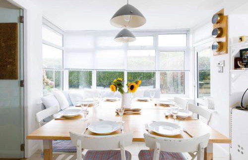 Secluded Rural Retreat Close to Beach - Sleeps 12 - Foto 8