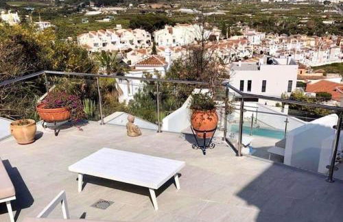 Modern Villa + Infinity Pool. Best views in Nerja! - Foto 25