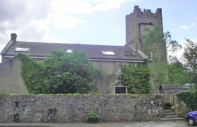 3 bedroom House in Nenagh with garden - Photo 17