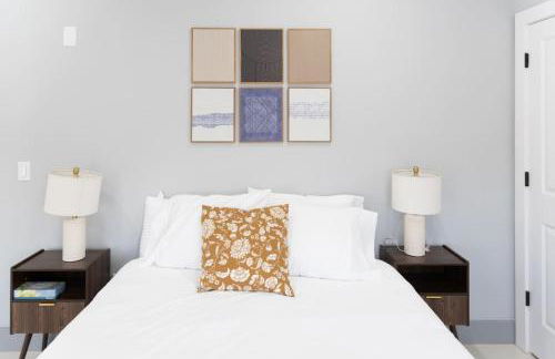 Stylish Two Bedroom Apartment with Free Indoor Parking - Foto 29