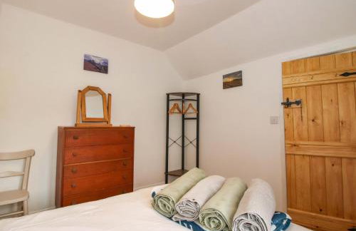 1 Dingle Cottage - Photo 22