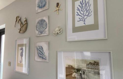 The Annexe Porthcawl Pet Friendly 2 Bedroom Flat with King Size bed bunk beds and sofa bed sleeps up to 5 people - Photo 2