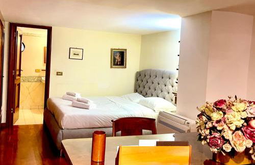 Colosseum Luxury Apartment - Photo 30