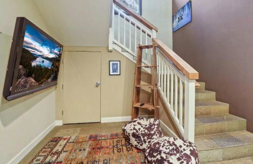 Heavenly Mountain Chalet - Skiing, Pets, Hot tub - Foto 49